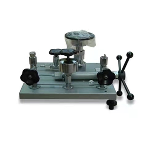 YS-600      0.02/0.05級   活塞式壓力計